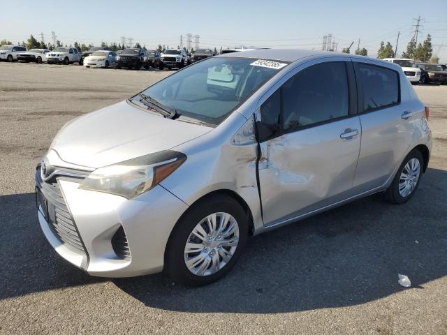  TOYOTA YARIS 2015 Srebrny