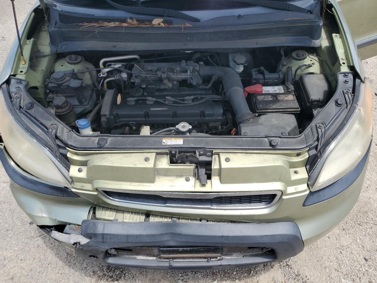 2010 Kia Soul + VIN: KNDJT2A25A7124068 Lot: 61466525
