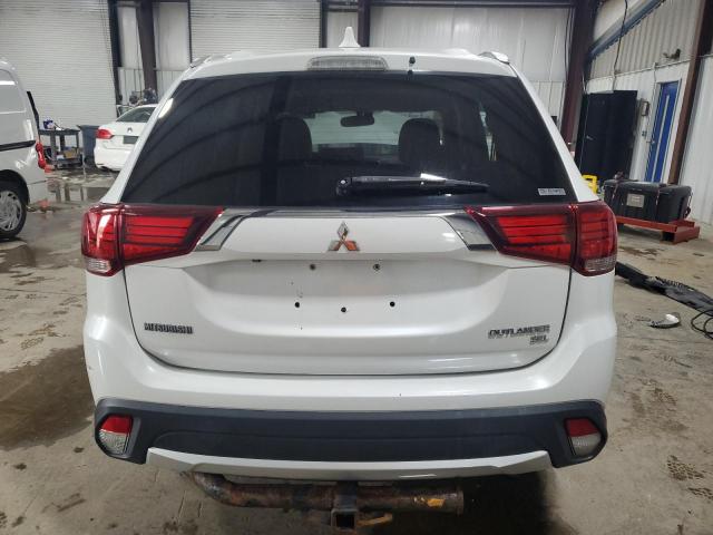  MITSUBISHI OUTLANDER 2018 White