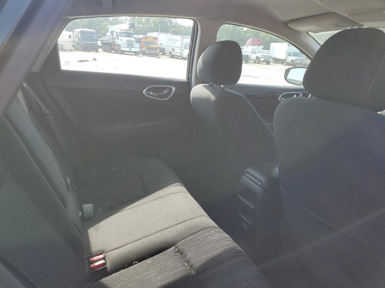 2018 Nissan Sentra S VIN: 3N1AB7APXJY207492 Lot: 61384995