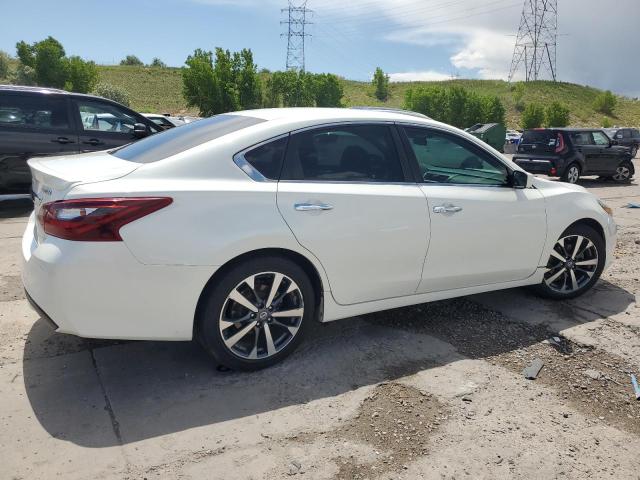  NISSAN ALTIMA 2017 Biały