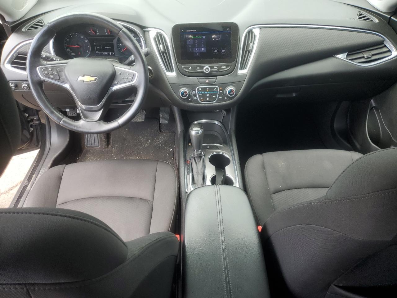 CHEVROLET MALIBU 2019 VIN 1G1ZD5ST3KF168241 фото 8