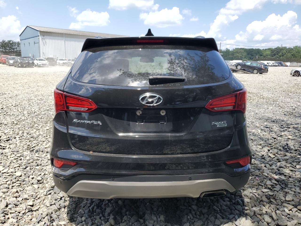 2017 Hyundai Santa Fe Sport VIN: 5NMZUDLB2HH001470 Lot: 62205815