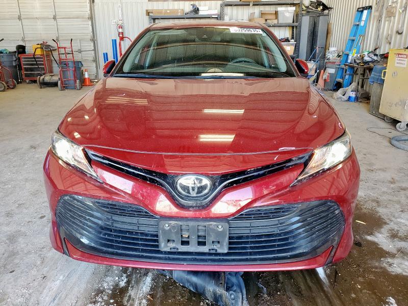  TOYOTA CAMRY 2020 Красный