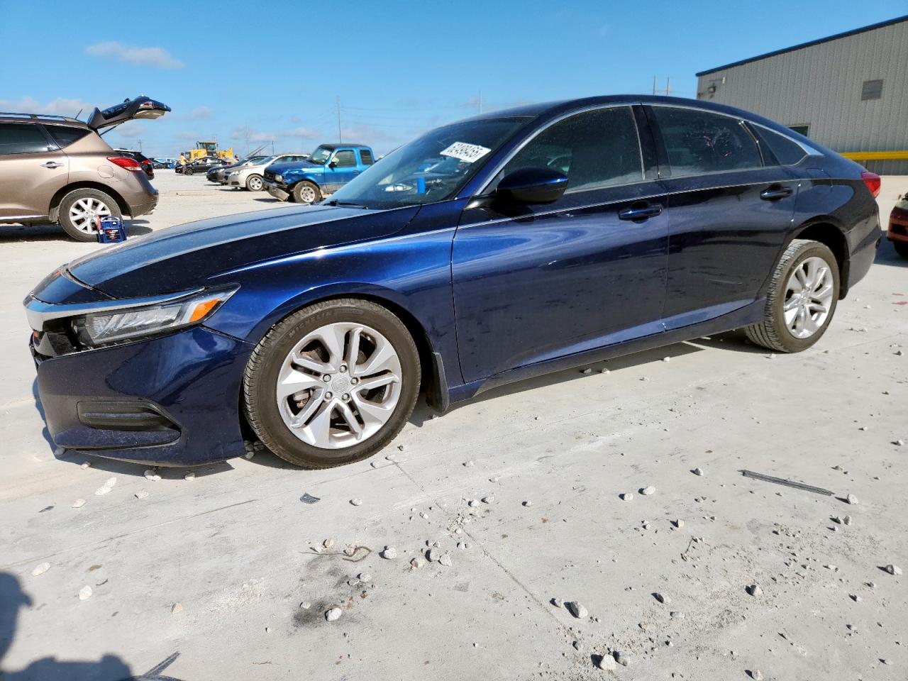 HONDA ACCORD 2018 1HGCV1F13JA147141