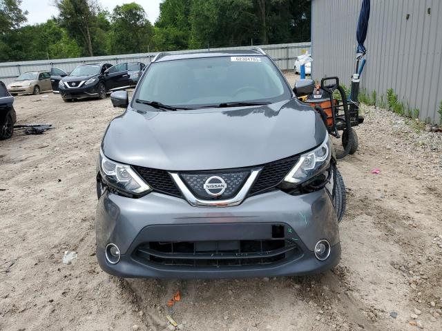  NISSAN ROGUE 2018 Серый