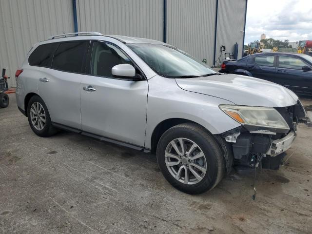  NISSAN PATHFINDER 2016 Srebrny