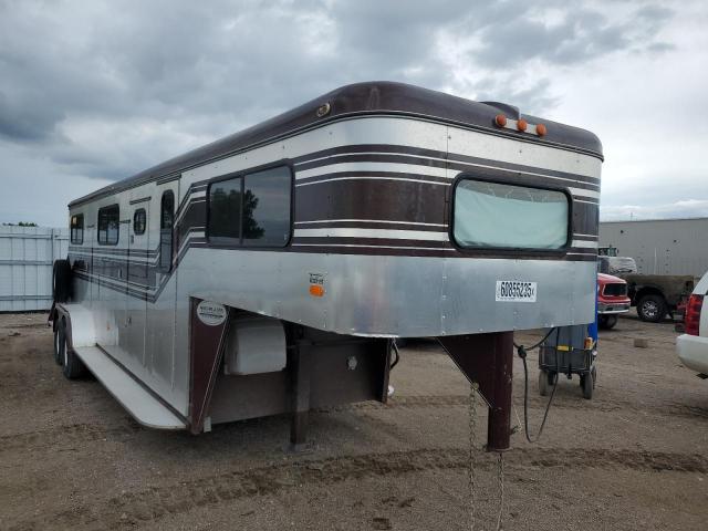 1985 Trail-Et Horse Trailer
