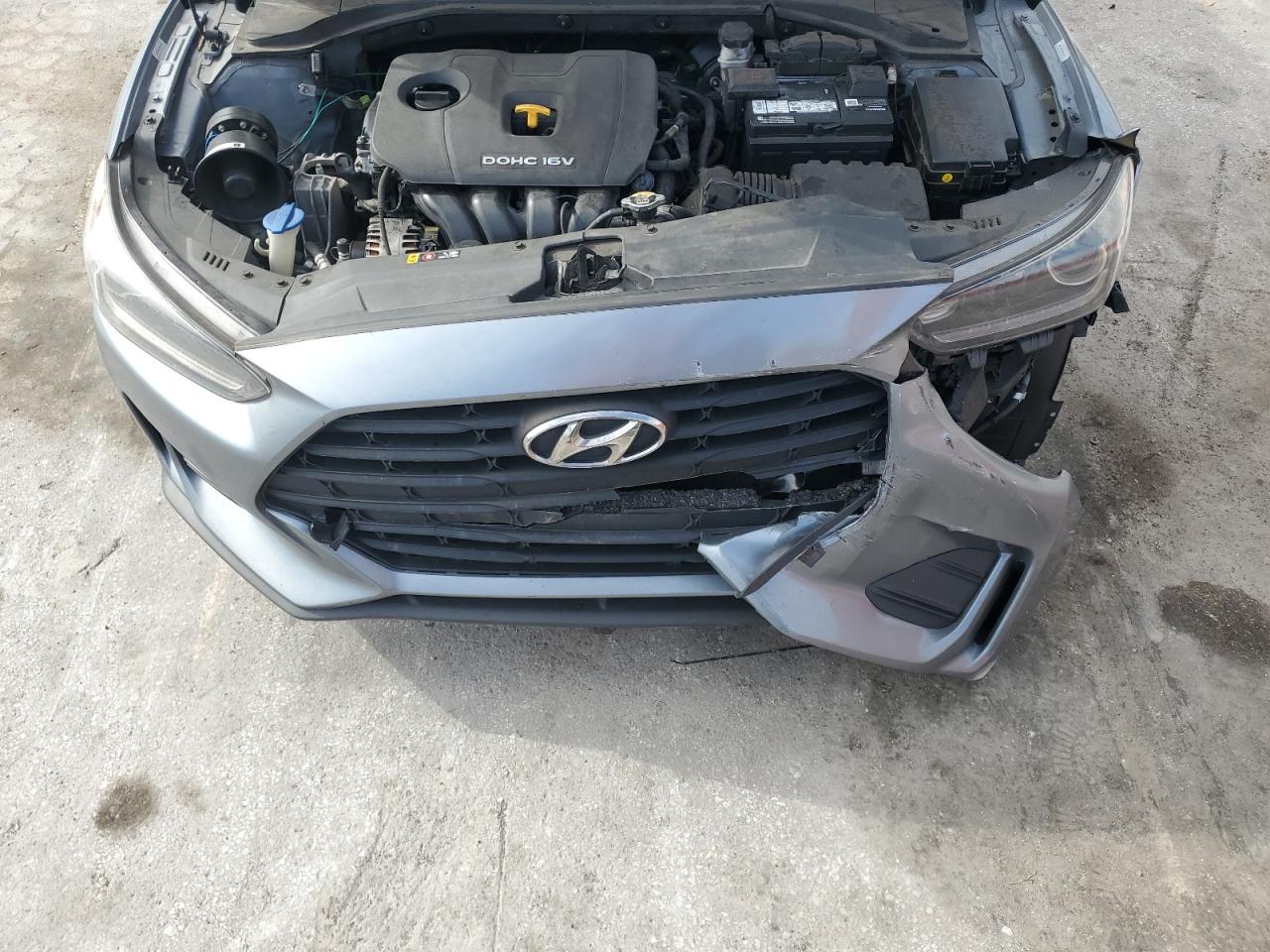 2020 Hyundai Veloster Base VIN: KMHTG6AF0LU021678 Lot: 62657245