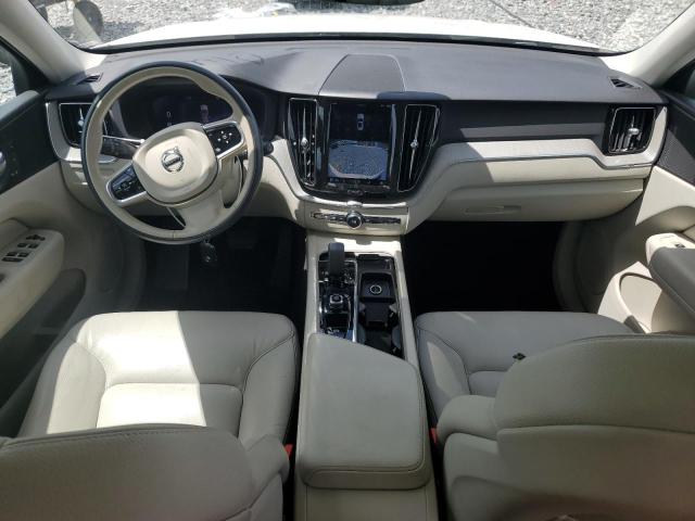  VOLVO XC60 PLUS 2023 Biały