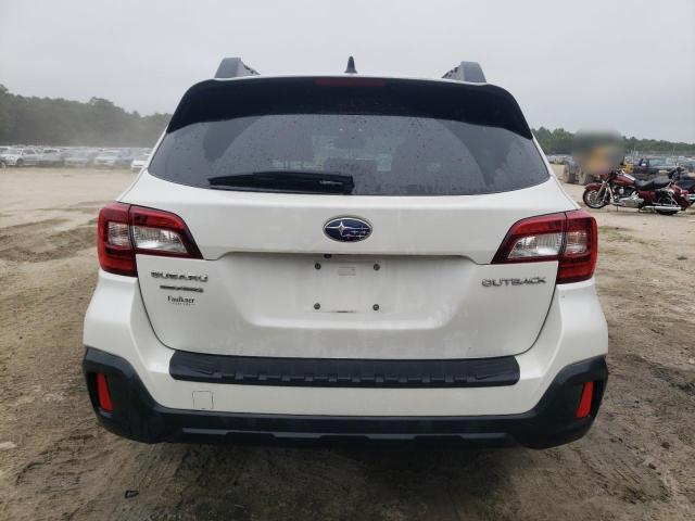  SUBARU OUTBACK 2018 White