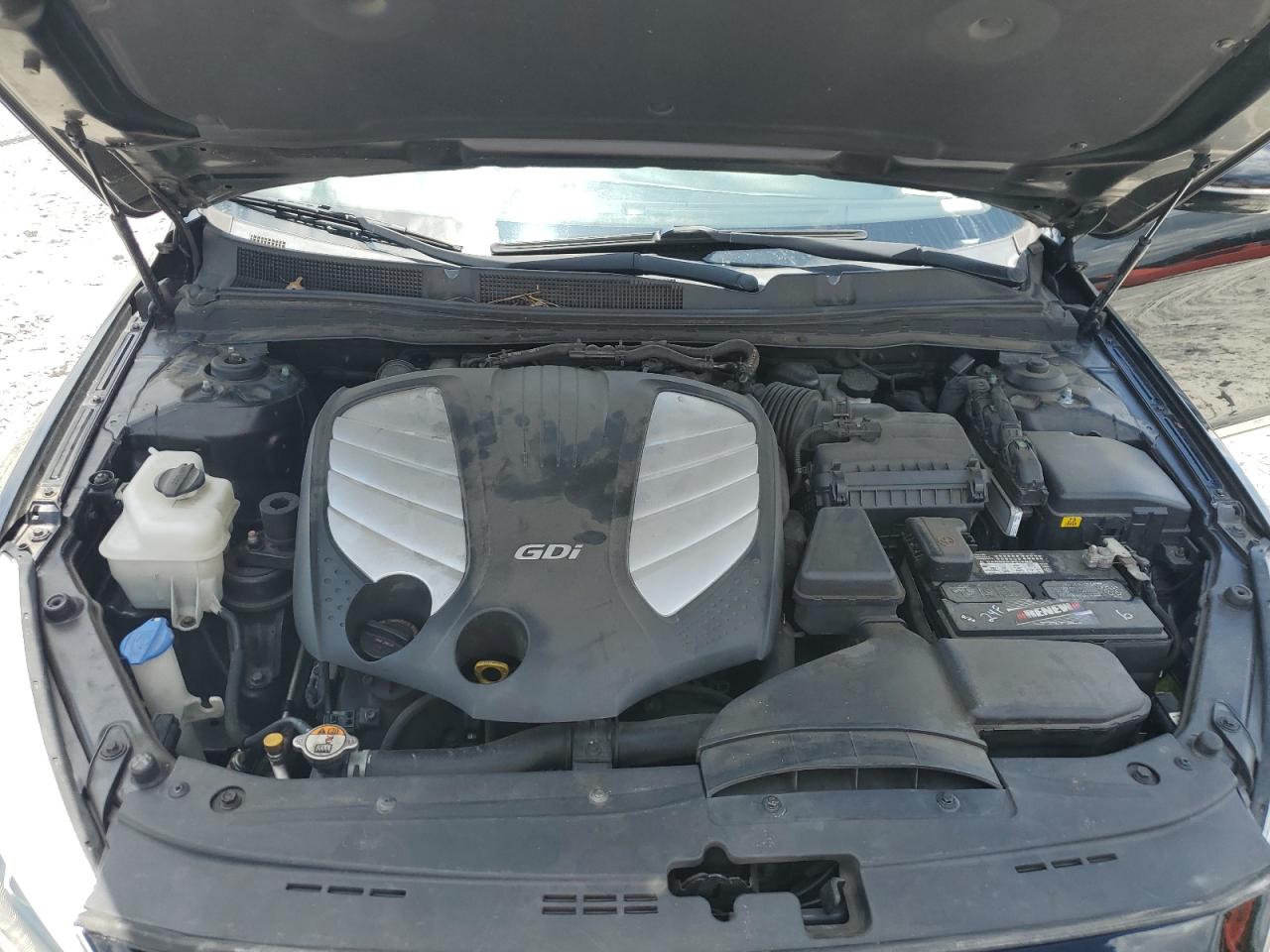2015 Kia Cadenza Premium VIN: KNALN4D71F5181860 Lot: 61203465