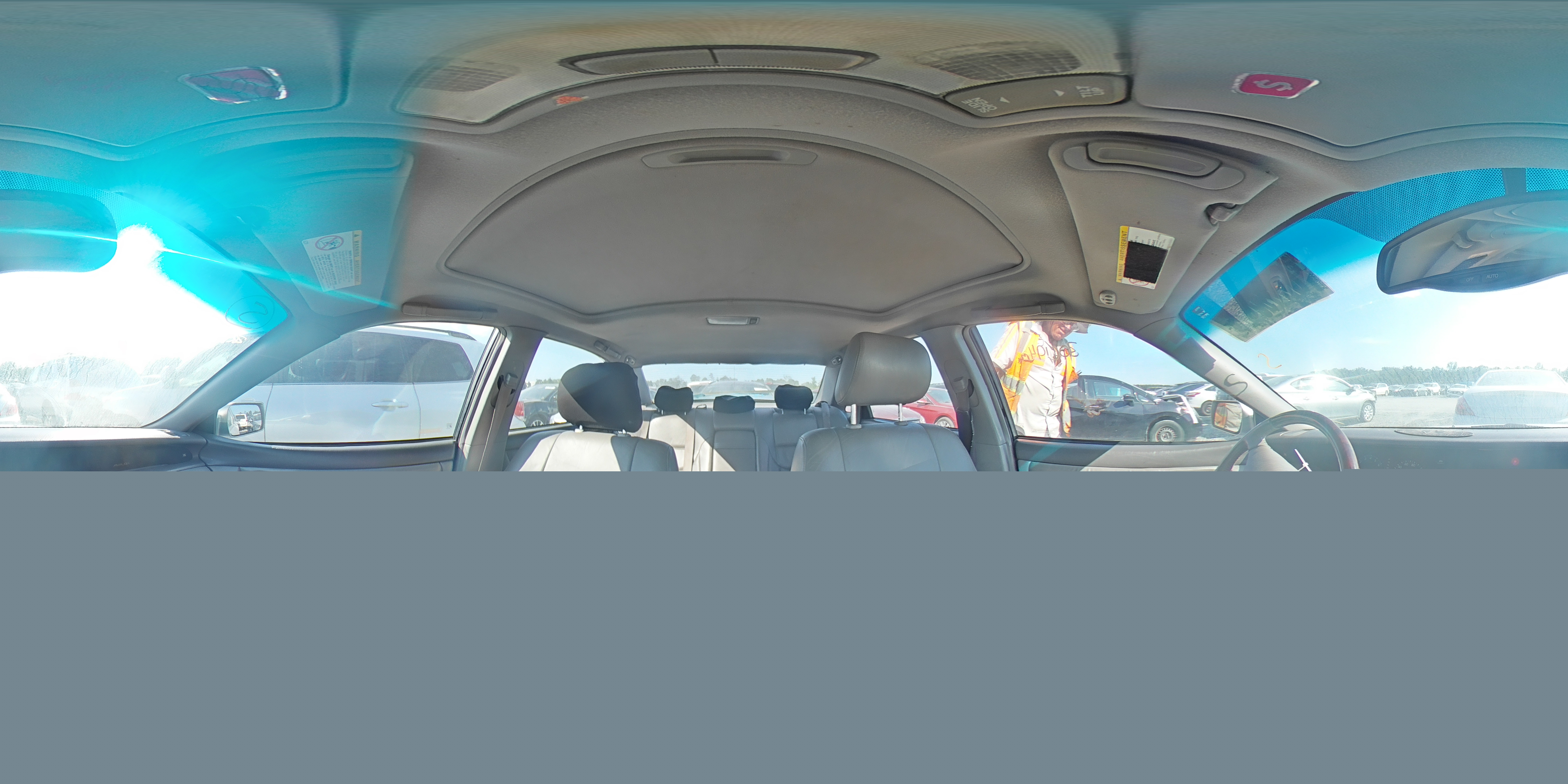 2004 Toyota Avalon Xl VIN: 4T1BF28B84U372589 Lot: 62270825
