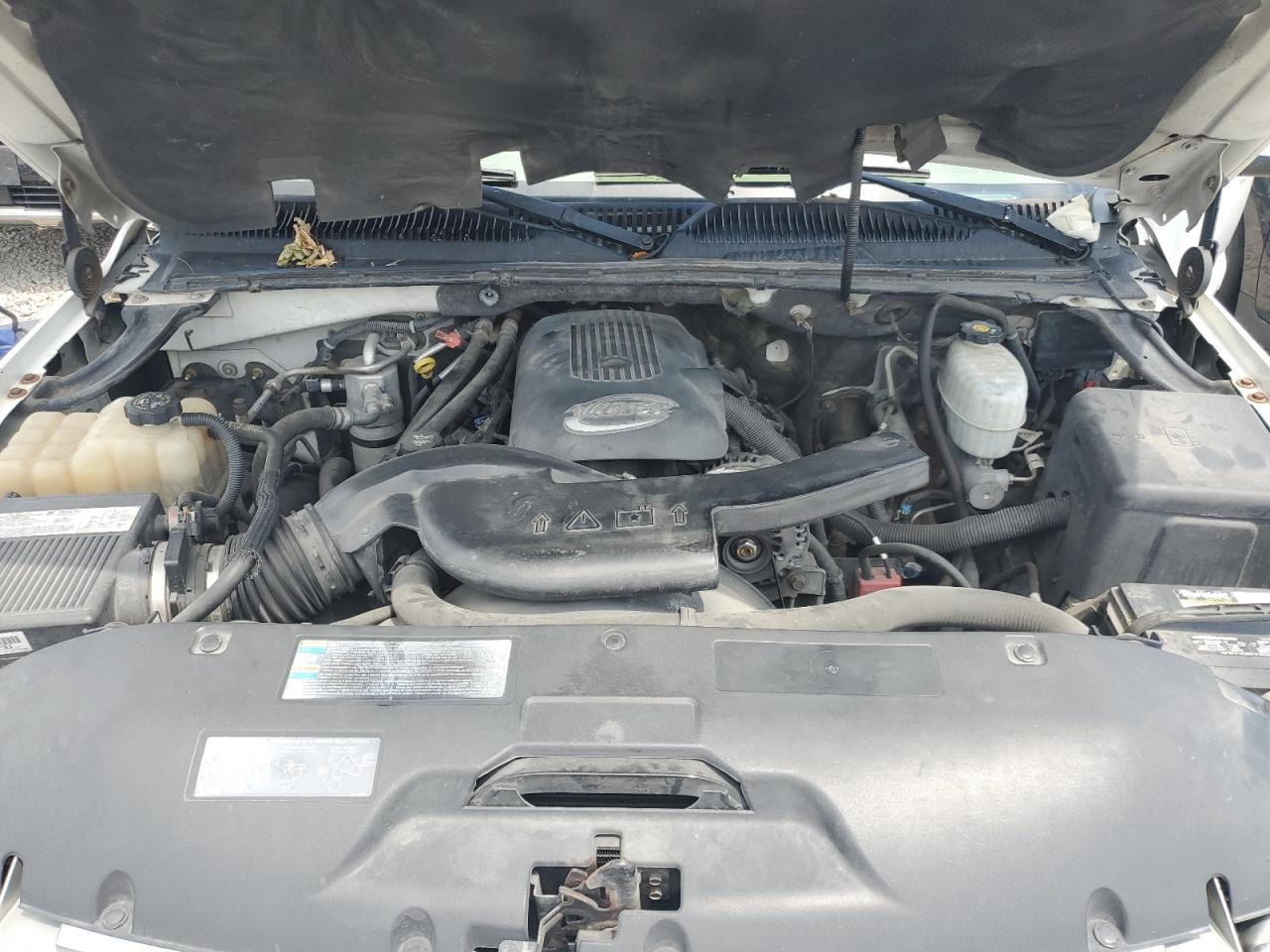 2004 Chevrolet Suburban K1500 VIN: 3GNFK16Z64G192680 Lot: 61757455