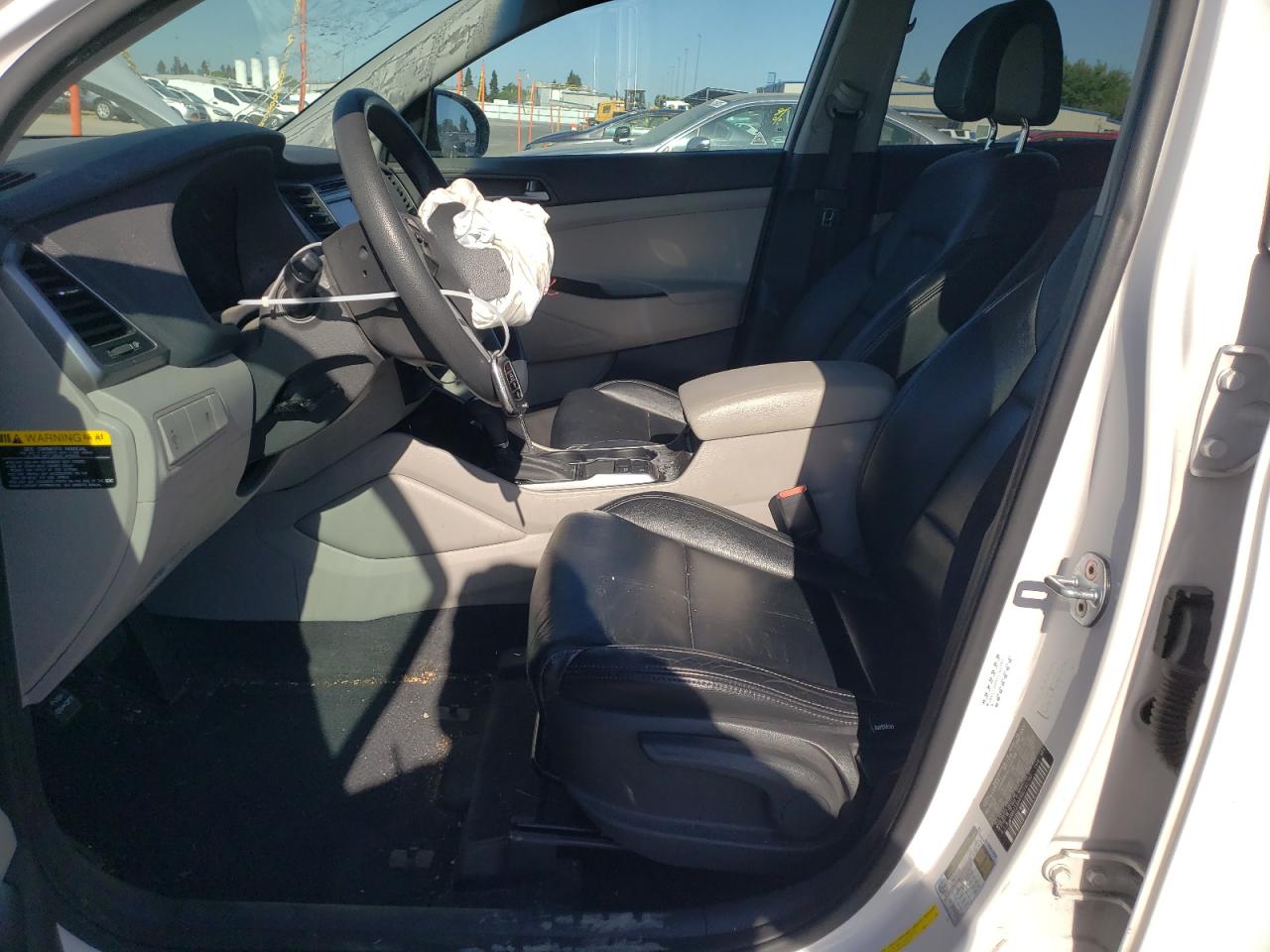 2016 Hyundai Tucson Se VIN: KM8J23A49GU142797 Lot: 61286885