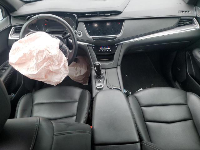  CADILLAC XT5 2021 Czarny