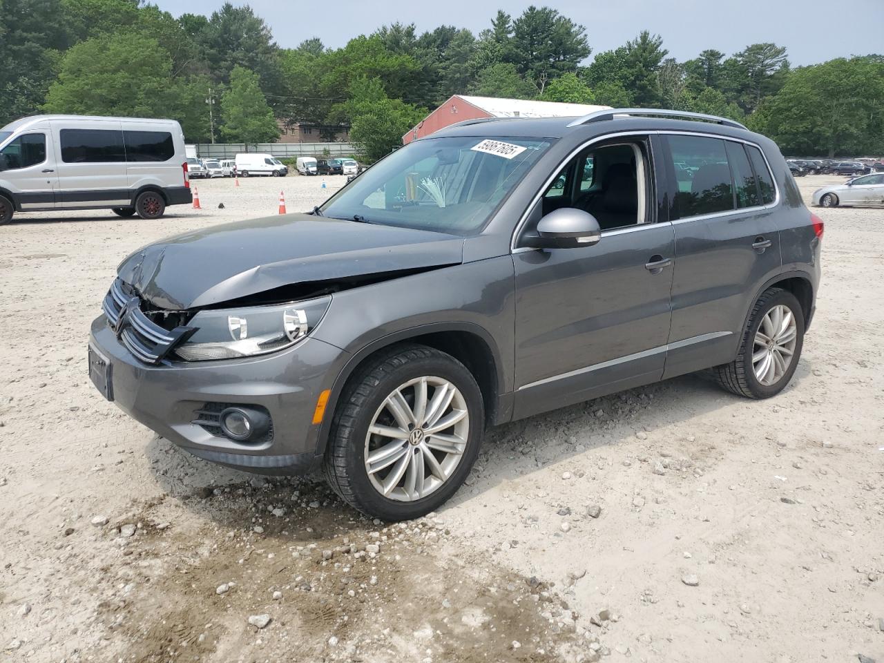2012 Volkswagen Tiguan S de vânzare în Mendon, MA - Front End