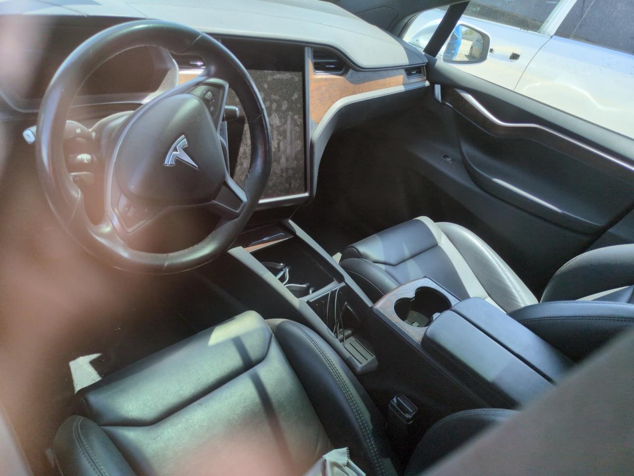 2019 Tesla Model X VIN: 5YJXCAE23KF207766 Lot: 59213495