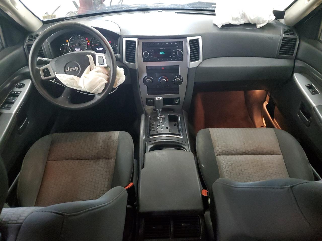 2008 Jeep Grand Cherokee Laredo VIN: 1J8GR48K88C113098 Lot: 61029235