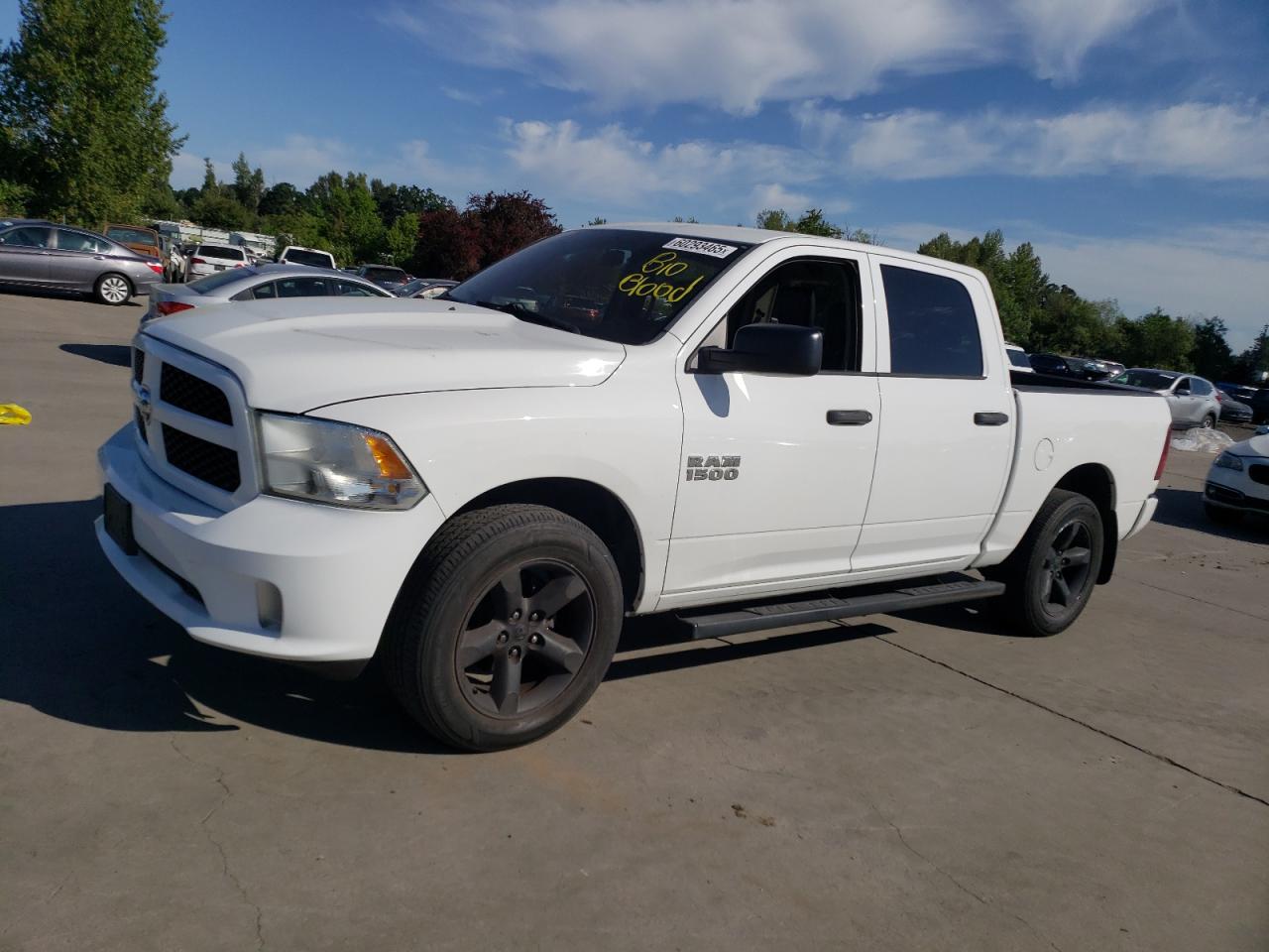 2015 Ram 1500 St zu verkaufen in Woodburn, OR - Side