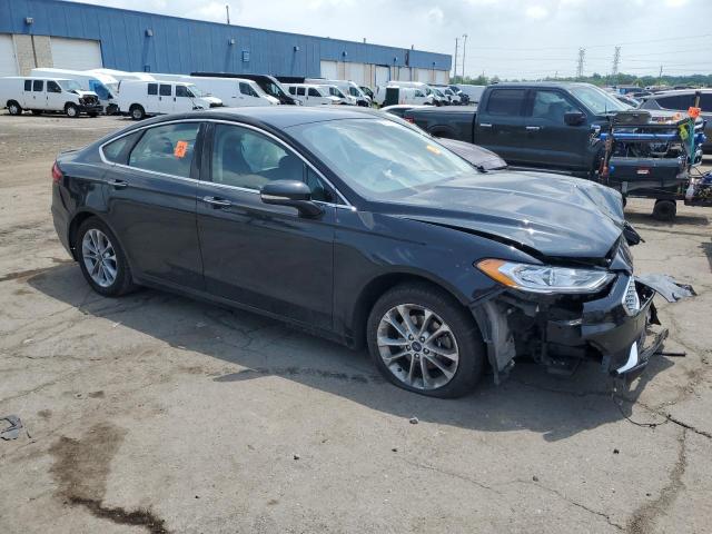  FORD FUSION 2019 Черный