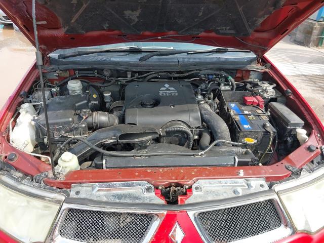 2010 MITSUBISHI L200 BARB