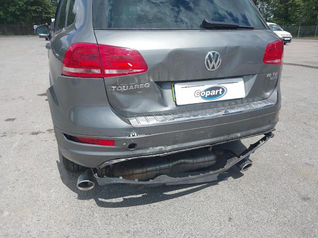 2014 VOLKSWAGEN TOUAREG V6