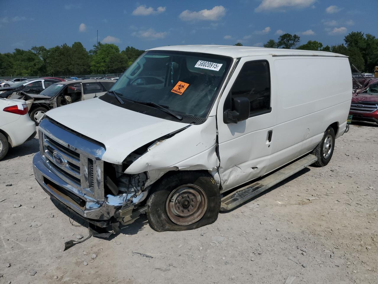 Madisonville, TN에서 판매 중인 2010 Ford Econoline E250 Van - Front End