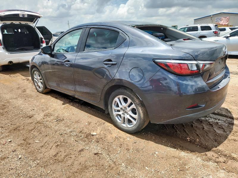 Sedans TOYOTA SCION 2016 Gray
