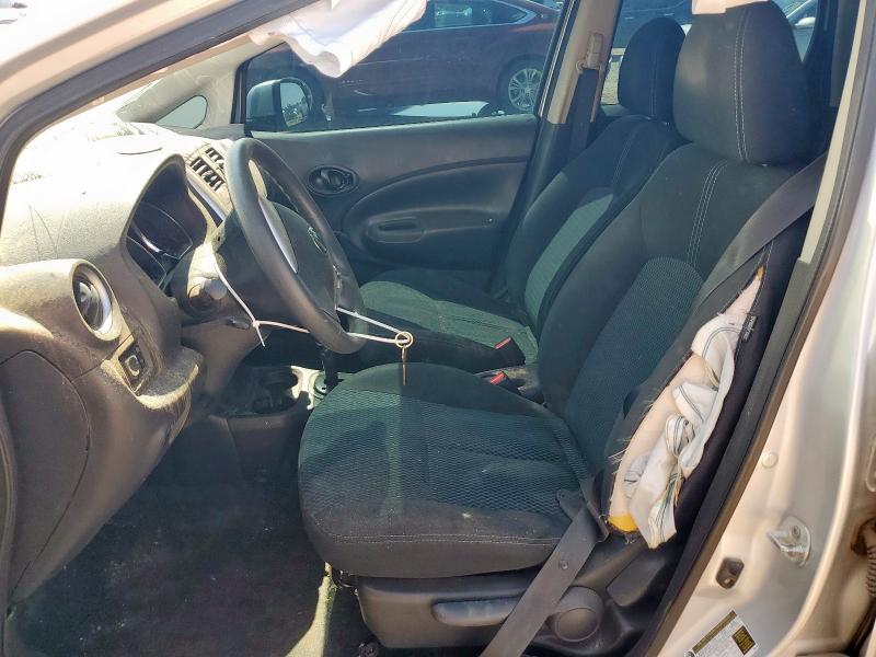 Hatchbacks NISSAN VERSA 2014 Silver
