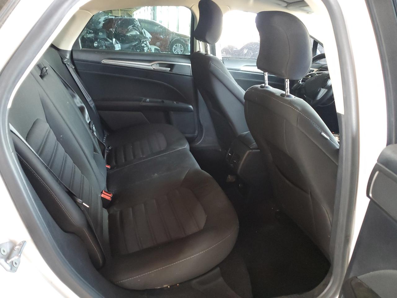 2019 Ford Fusion Se VIN: 3FA6P0LU8KR124899 Lot: 58999355