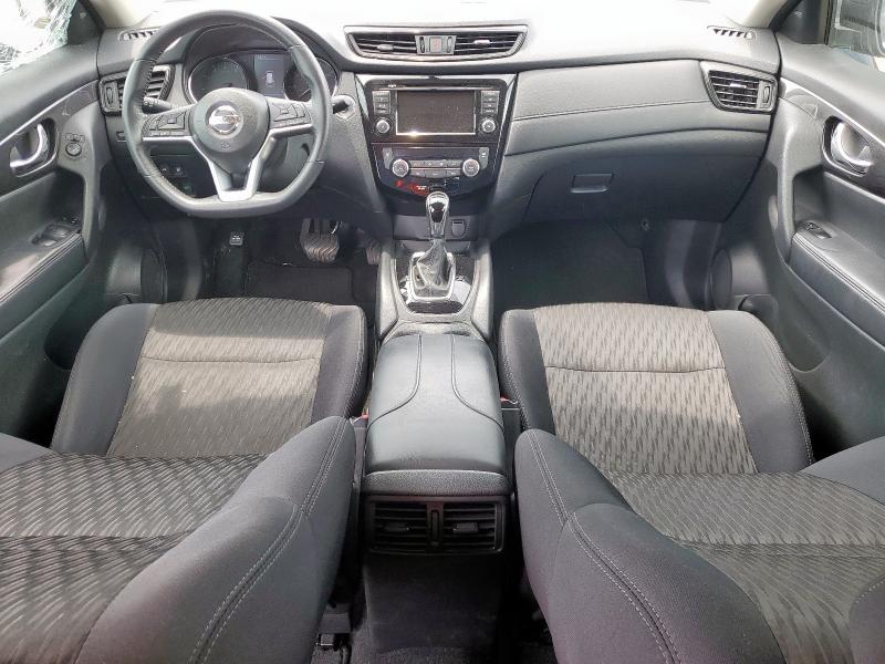  NISSAN ROGUE 2018 Czarny