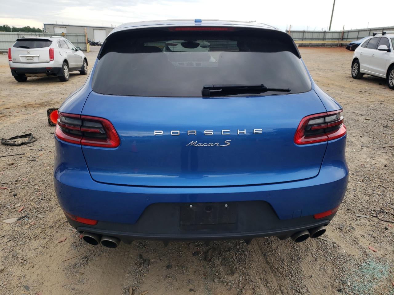 2017 Porsche Macan S VIN: WP1AB2A50HLB12021 Lot: 60779645