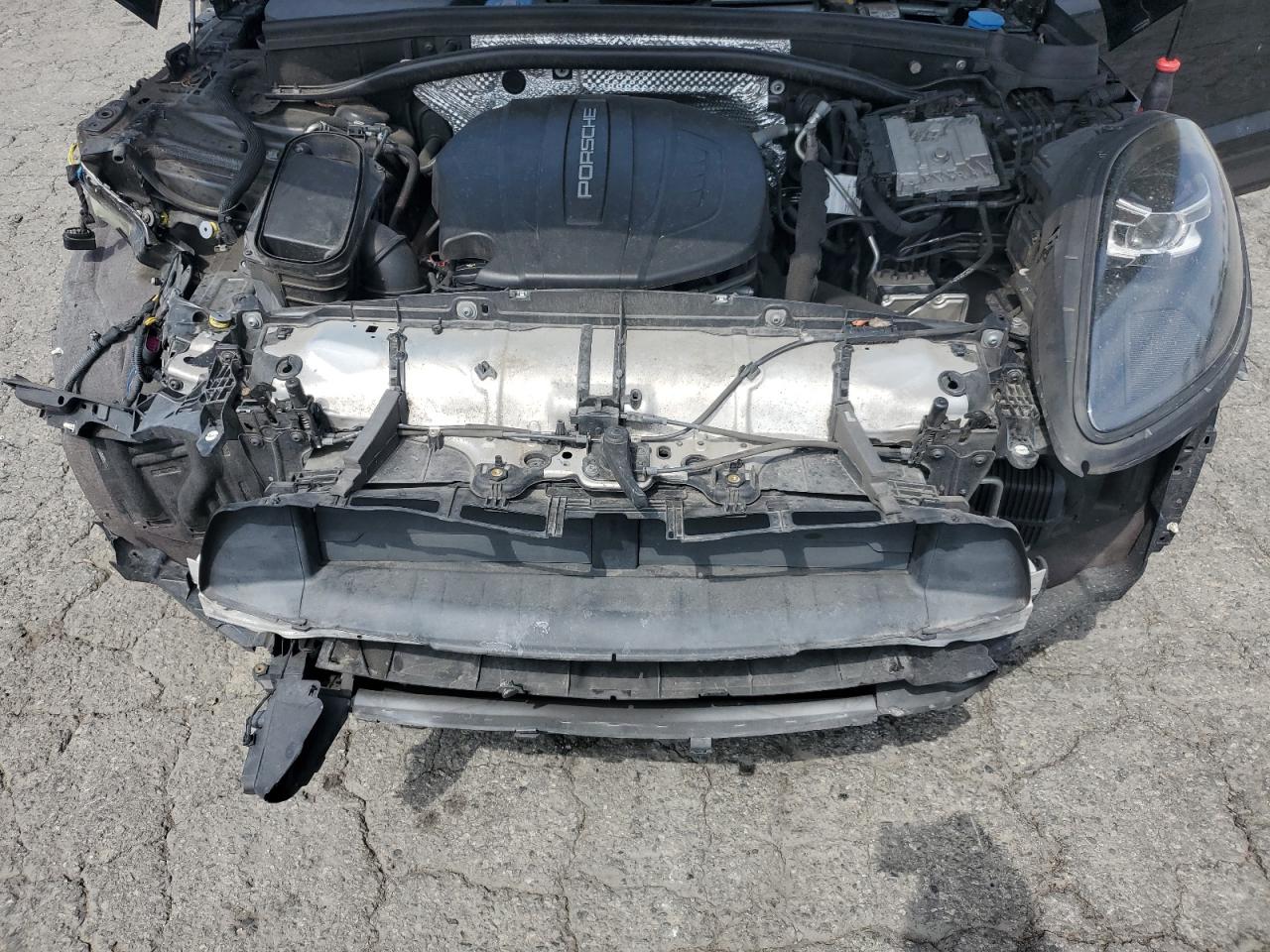 2020 Porsche Macan VIN: WP1AA2A54LLB00160 Lot: 58849615