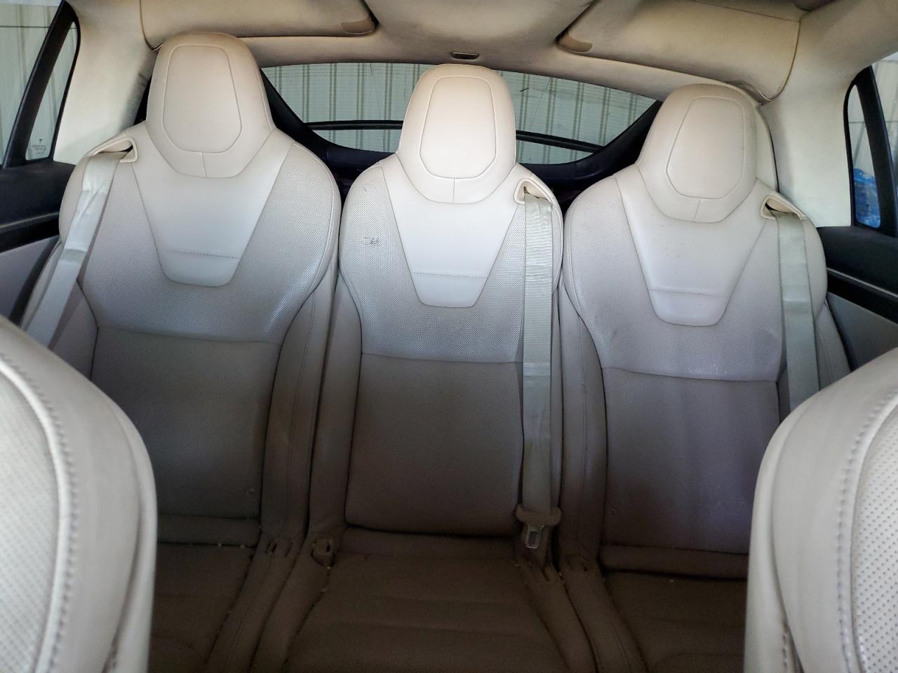 2016 Tesla Model X VIN: 5YJXCAE41GF000463 Lot: 60854485