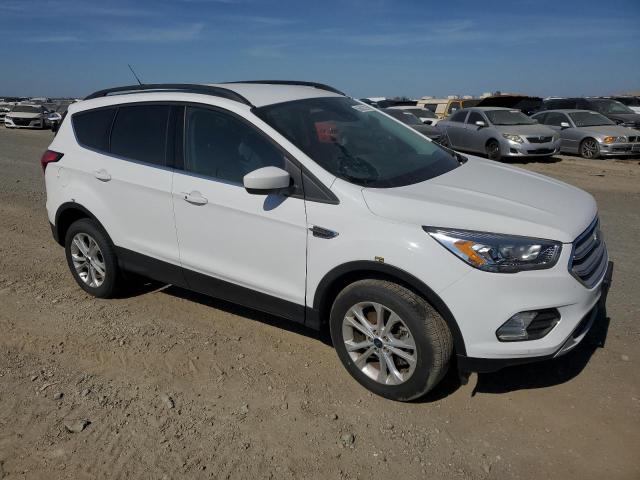  FORD ESCAPE 2019 Белый