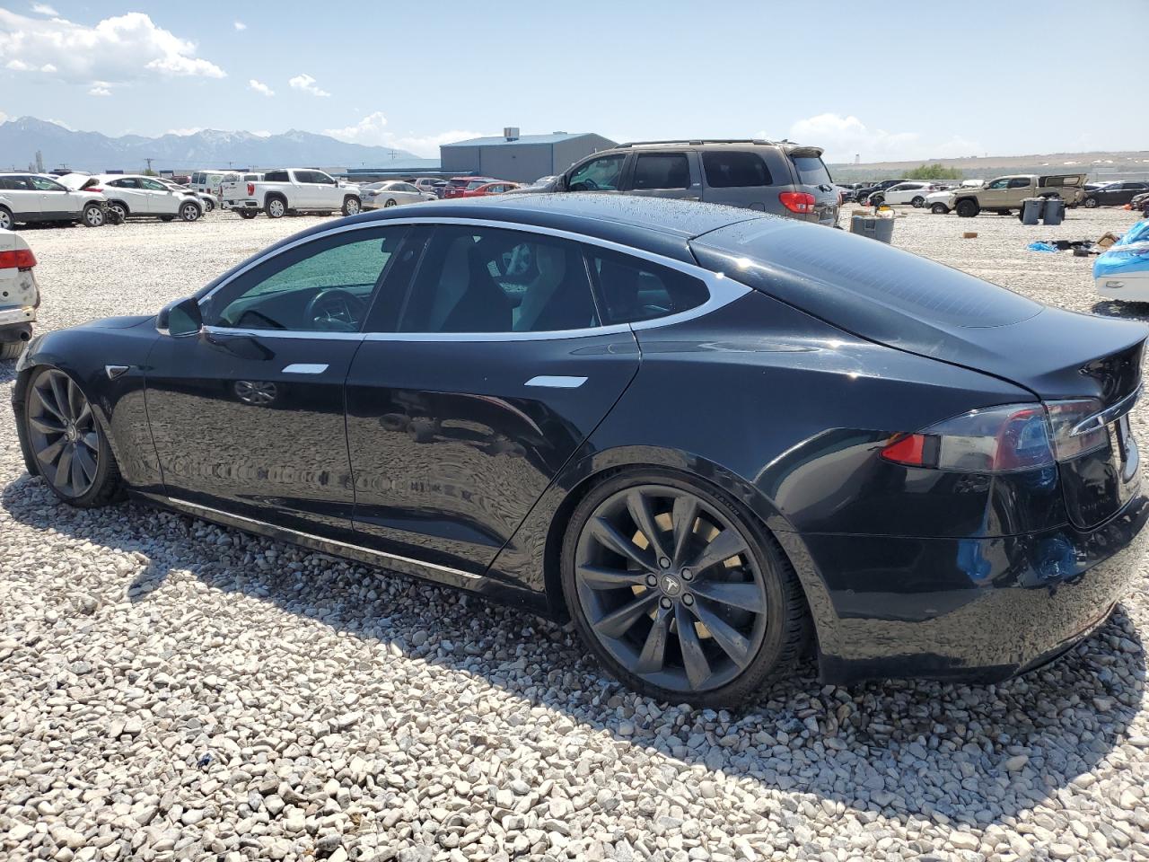 2017 Tesla Model S VIN: 5YJSA1E23HF203001 Lot: 62503205