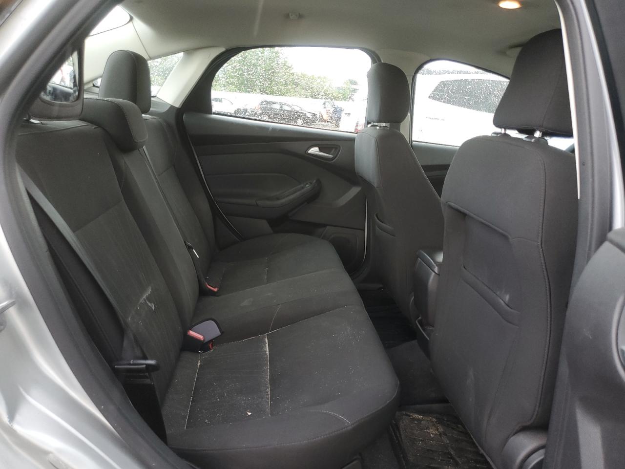 2015 Ford Focus Se VIN: 1FADP3F27FL263204 Lot: 62529385