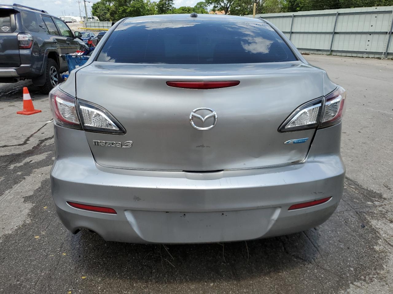 2012 Mazda 3 I VIN: JM1BL1W76C1531115 Lot: 61640625