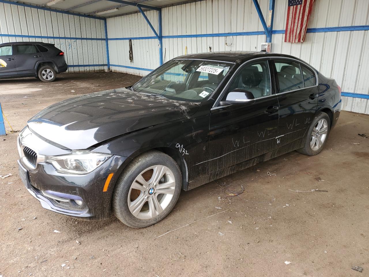 WBA8D9G58HNU58605 BMW 3 SERIES Photo 1
