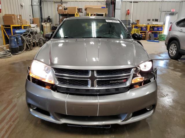 Sedans DODGE AVENGER 2013 Srebrny