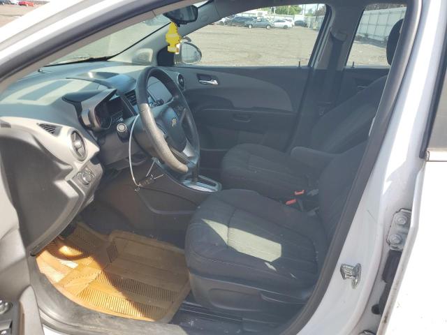 Hatchbacks CHEVROLET SONIC 2015 Biały
