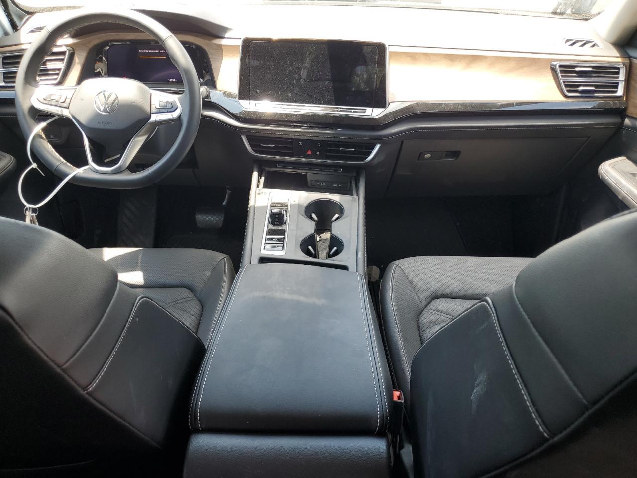 1v2dr2caxrc604477 1V2DR2CAXRC604477 2024 Volkswagen Atlas Se