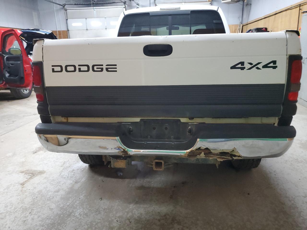 1999 Dodge Ram 2500 VIN: 3B7KF23Z5XG126714 Lot: 61977325
