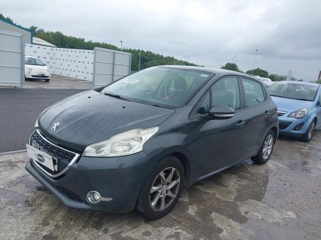 PEUGEOT 208 ACTIVE 2013