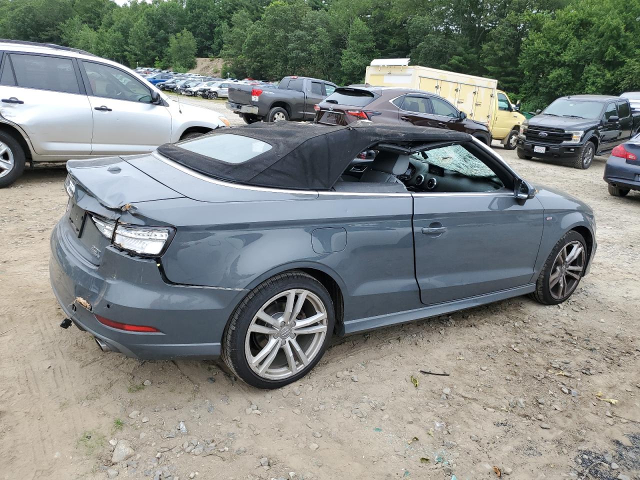 AUDI A3 2018 VIN WAUY8LFF4J1018101 фото 3