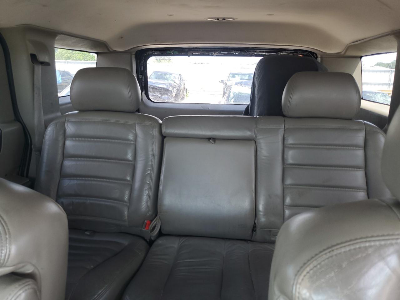 2003 Hummer H2 VIN: 5GRGN23U33H110815 Lot: 62104495