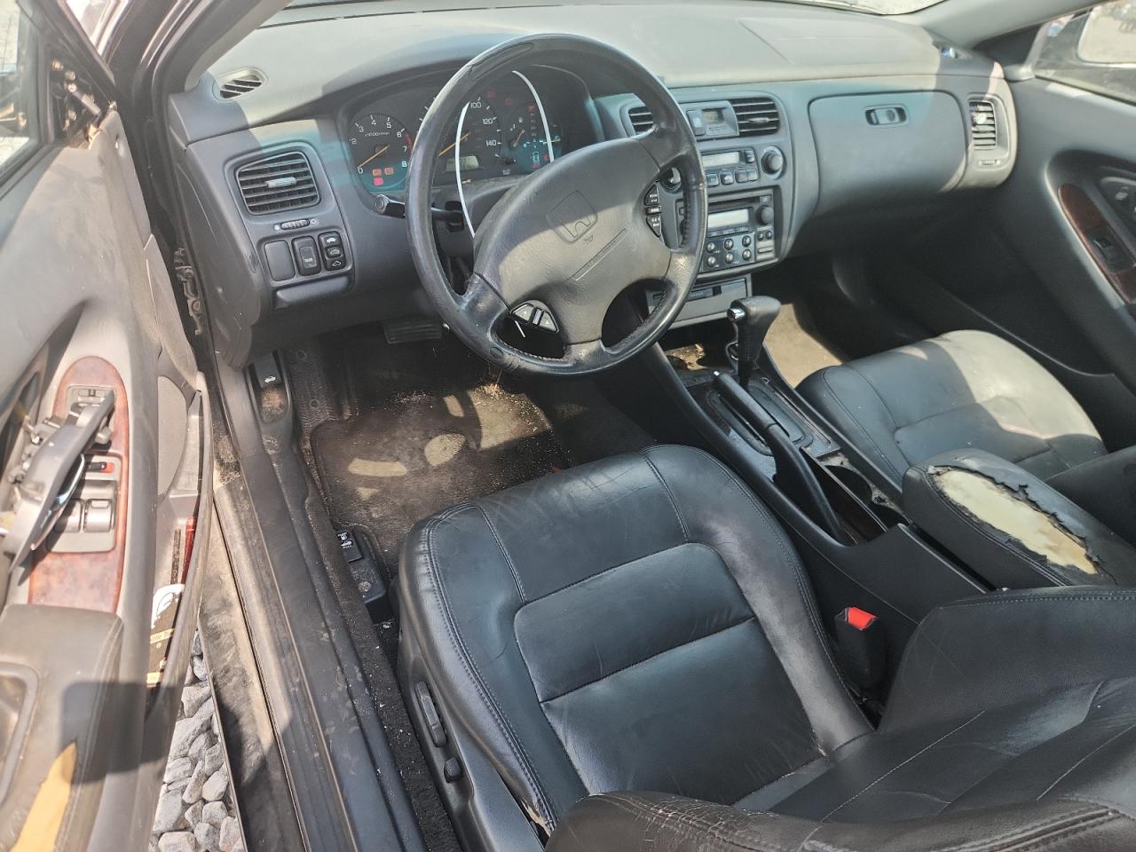 2000 Honda Accord Ex VIN: 1HGCG2257YA003644 Lot: 62371505