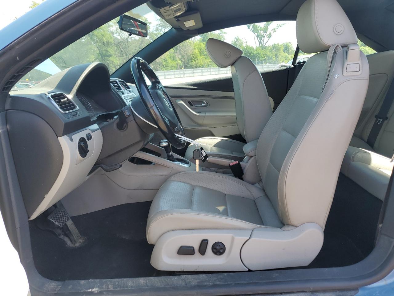 2010 Volkswagen Eos Turbo VIN: WVWBA7AH6AV011284 Lot: 62770995
