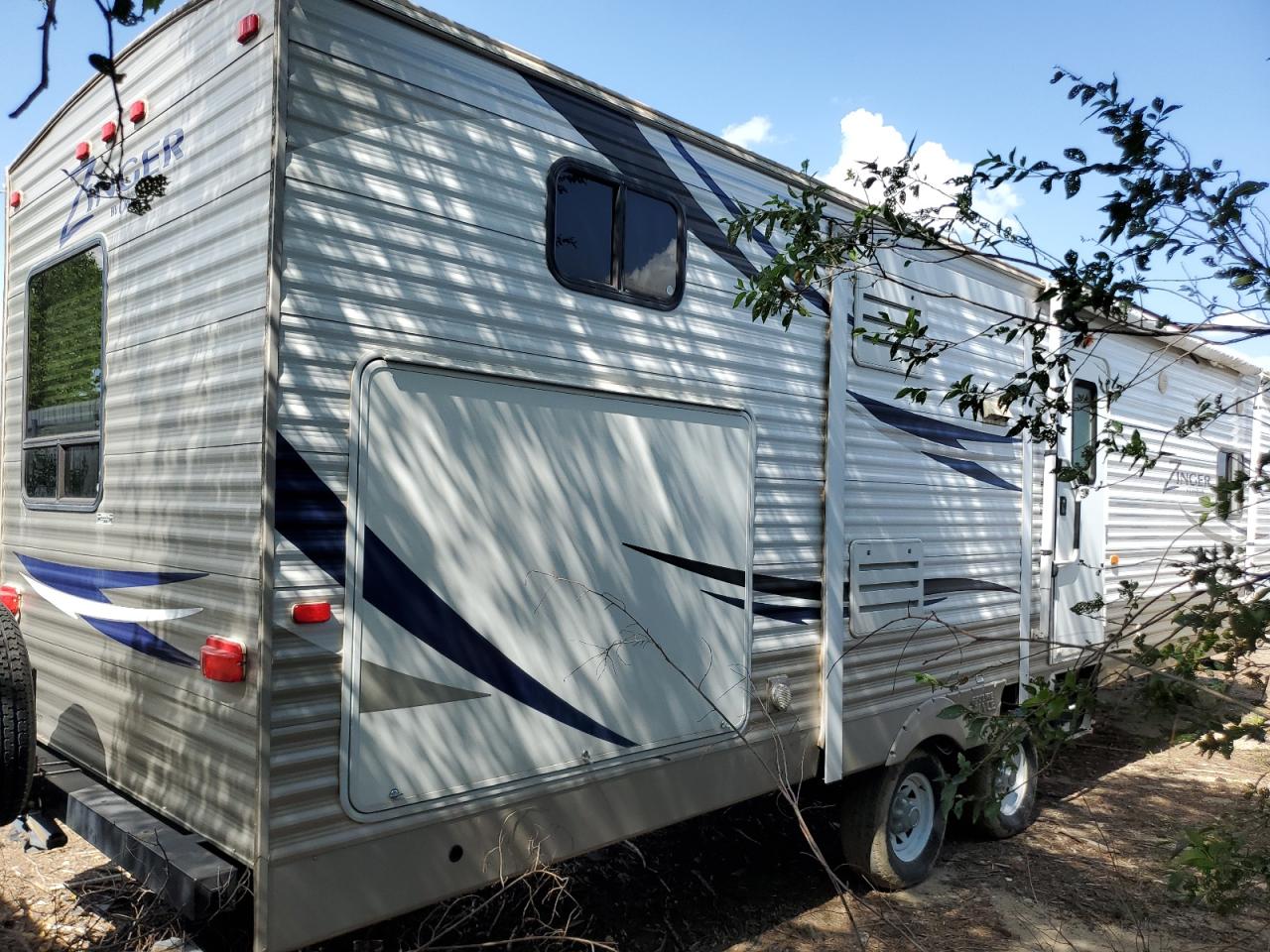 ZING TRAILER 2013 VIN 4V0TC3328DA019517 фото 4